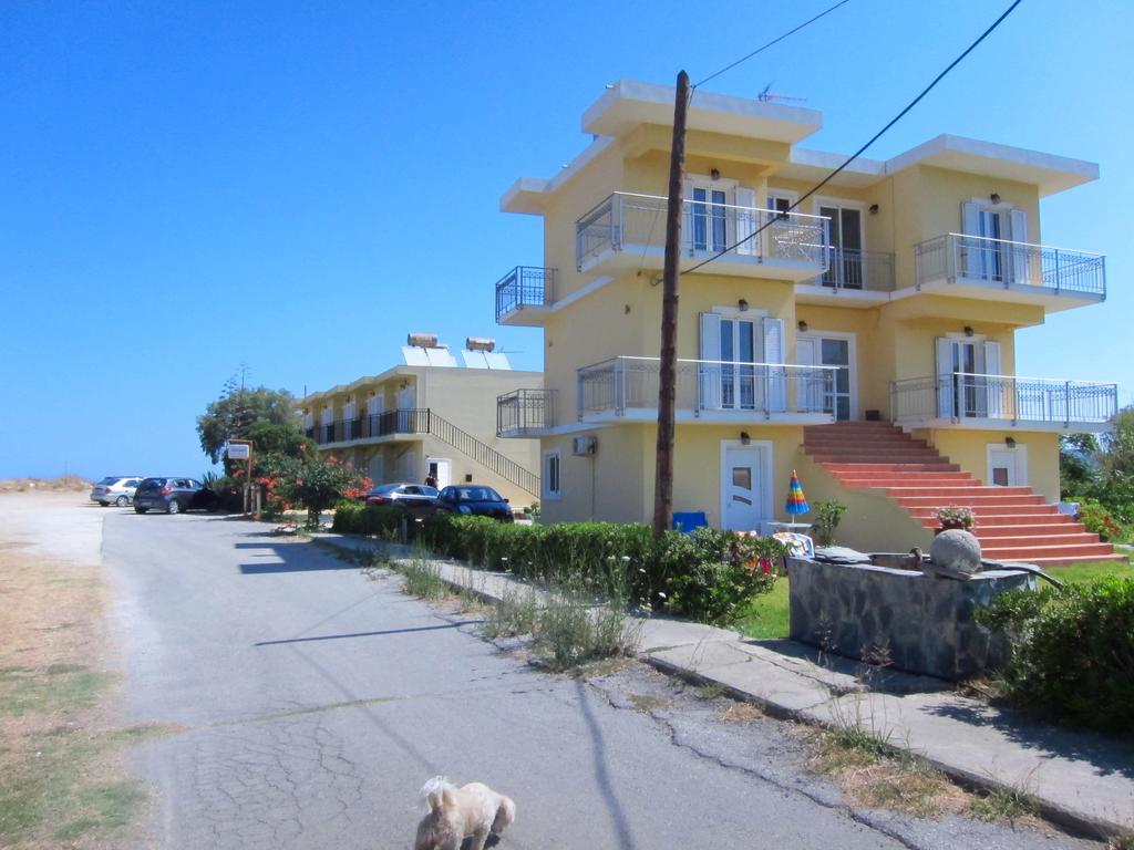 Baladinos Apartments Йеранион Экстерьер фото